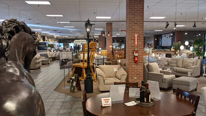 Raymour & Flanigan Furniture and Mattress Outlet & Clearance Center Picture 2