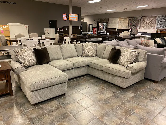 Raymour & Flanigan Furniture and Mattress Outlet & Clearance Center Picture 1