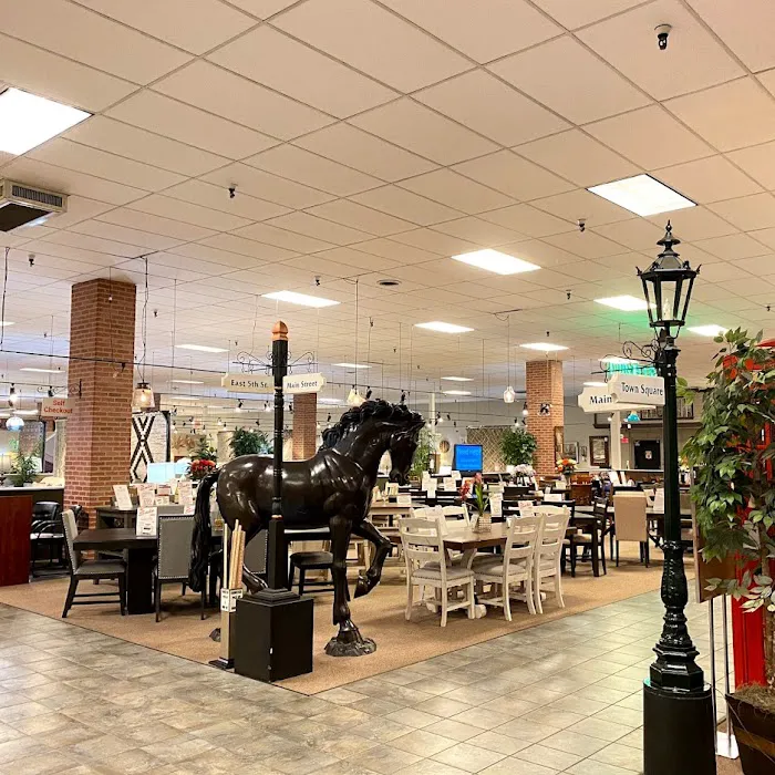 Raymour & Flanigan Furniture and Mattress Outlet & Clearance Center Picture 10