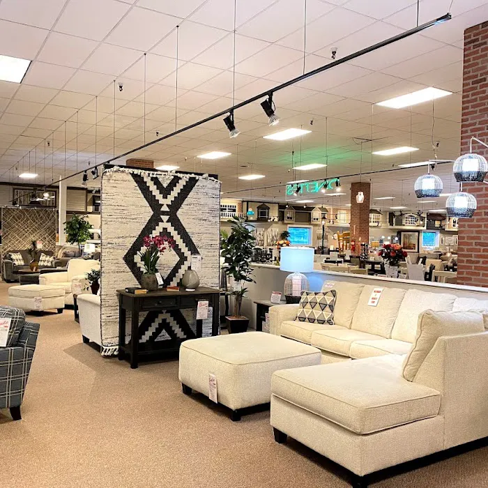 Raymour & Flanigan Furniture and Mattress Outlet & Clearance Center Picture 3