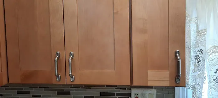 Home Outlet Picture 4