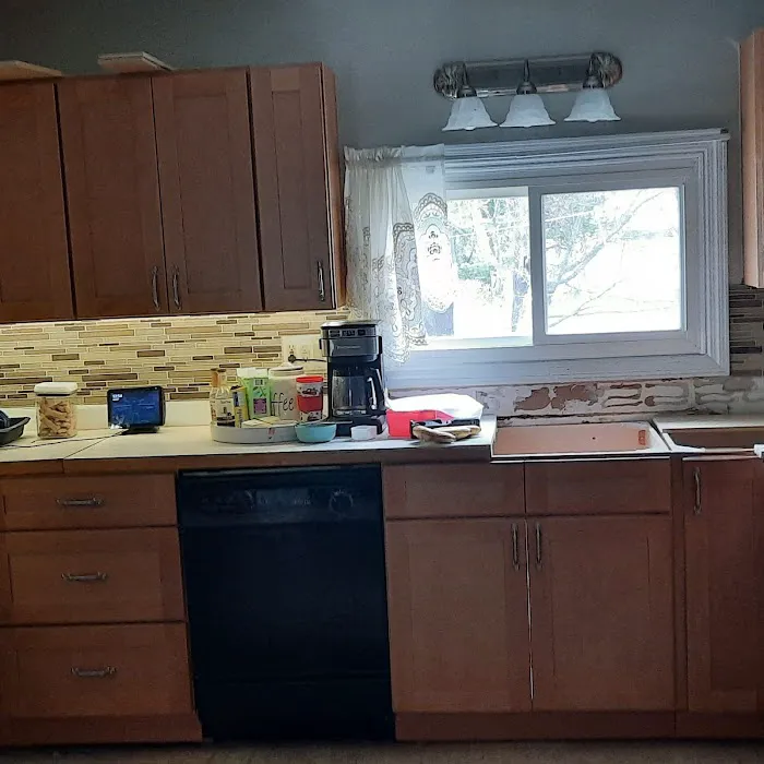 Home Outlet Picture 10