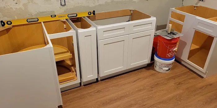 Home Outlet Picture 5