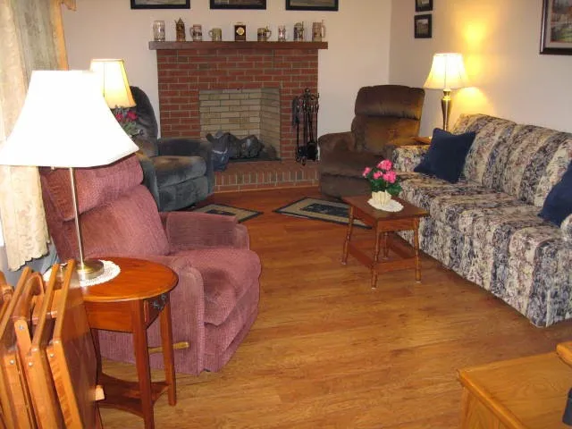 Wagner Rug & Flooring Picture 9