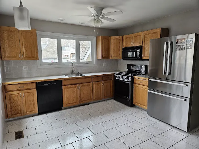 Action Carpet & Floor Covering Picture 3