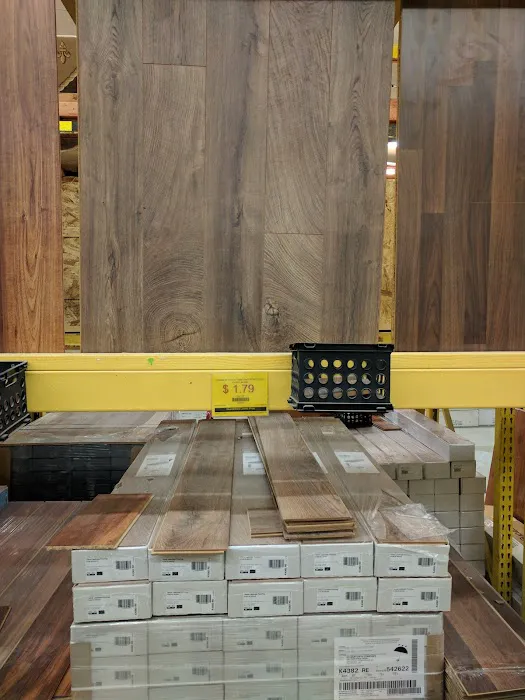 Home Outlet Picture 3