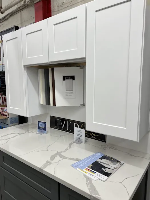 Home Outlet Picture 5