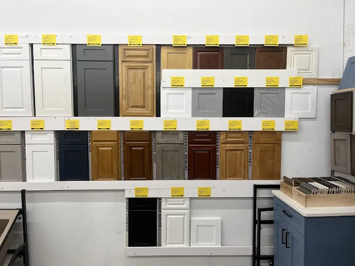 Home Outlet Picture 5