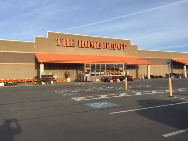 The Home Depot Picture 8