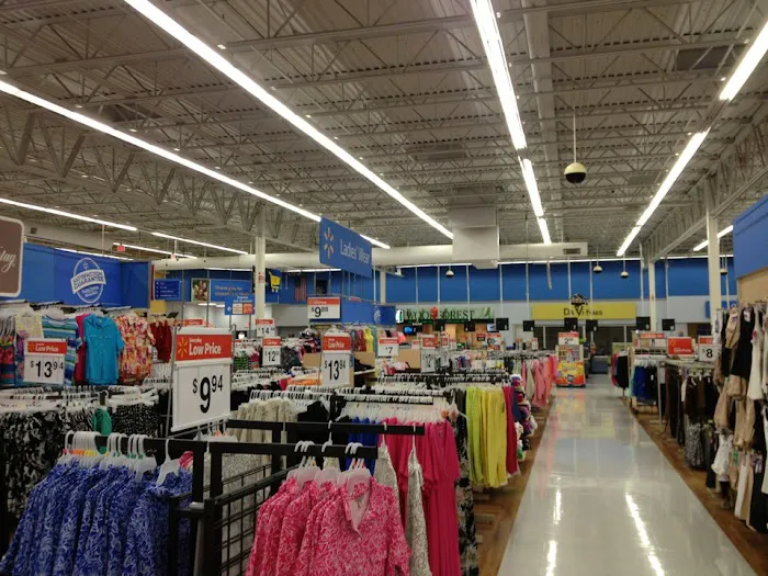 Walmart Supercenter Picture 5
