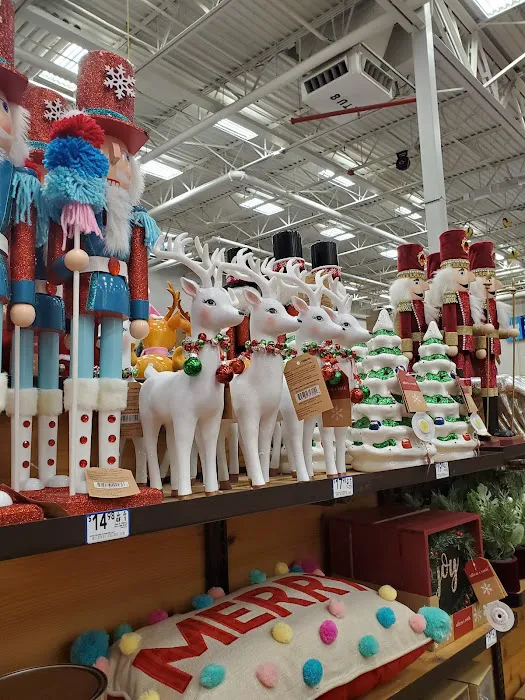 Lowe's Home Improvement Picture 5