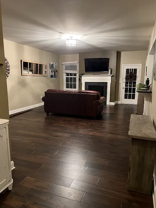 Essis & Sons Carpet One Floor & Home Picture 5