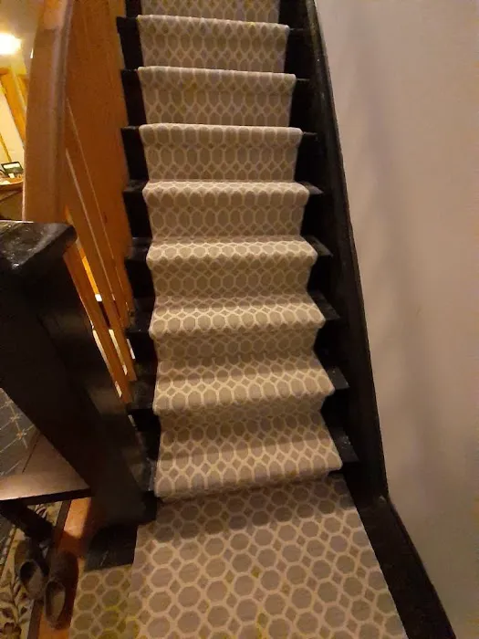 Lucky Sevens Carpet Picture 7