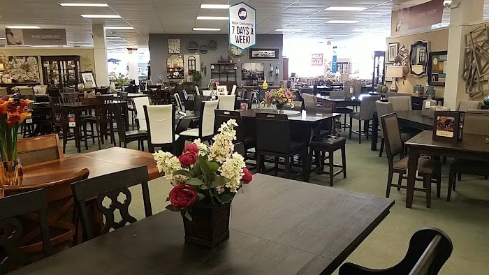 Raymour & Flanigan Furniture and Mattress Store Picture 5