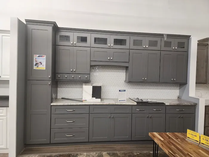 Home Outlet Picture 4