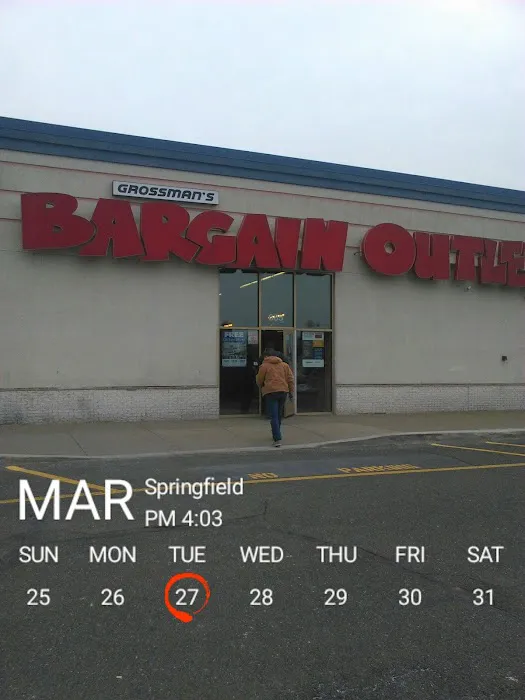 Home Outlet Picture 6