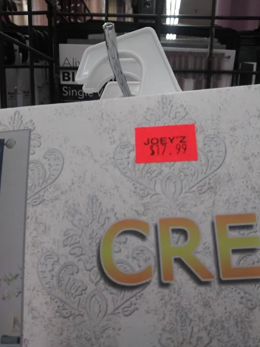 Joey'z Shopping Spree Picture 5