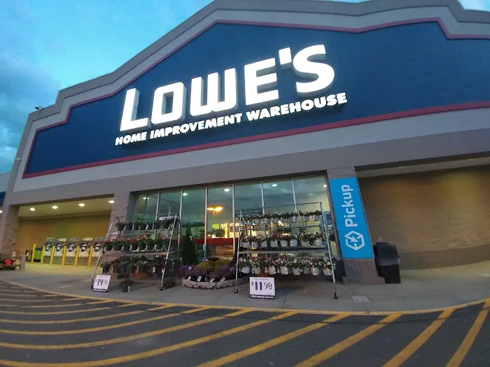 Lowe's Home Improvement Picture 3