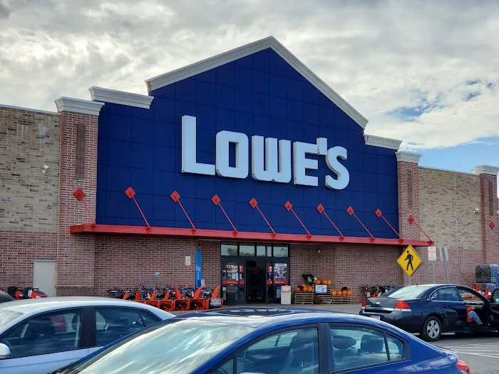 Lowe's Home Improvement Picture 4