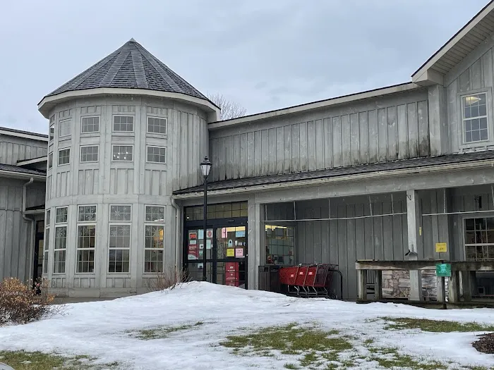 Skaneateles Town Square Picture 8