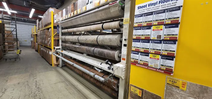 Home Outlet Picture 4