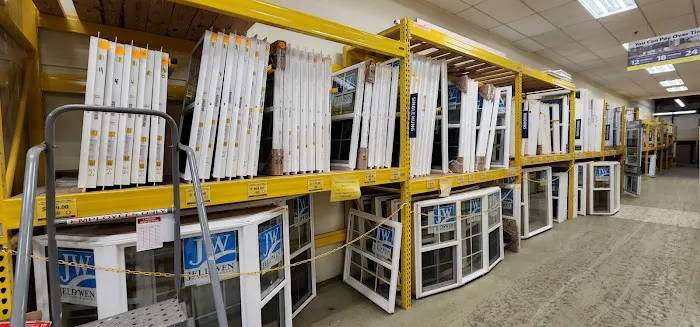 Home Outlet Picture 7