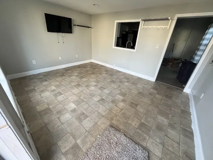 Mid State Carpet Masters Picture 4