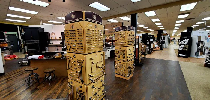 Bomberger's Store Picture 8