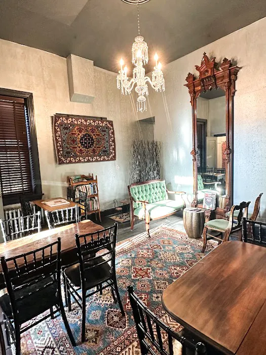 Orientiq Rugs and Cafe Picture 5