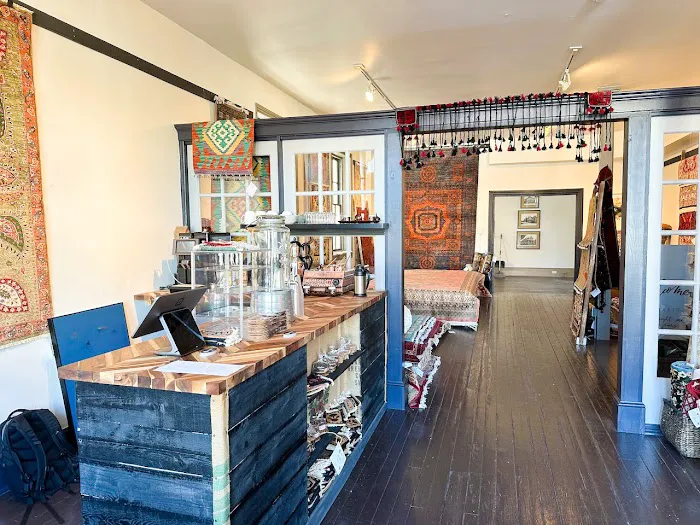 Orientiq Rugs and Cafe Picture 6