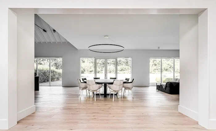 JANGEORGe Interior Design & Furniture - Sag Harbor NY Picture 4