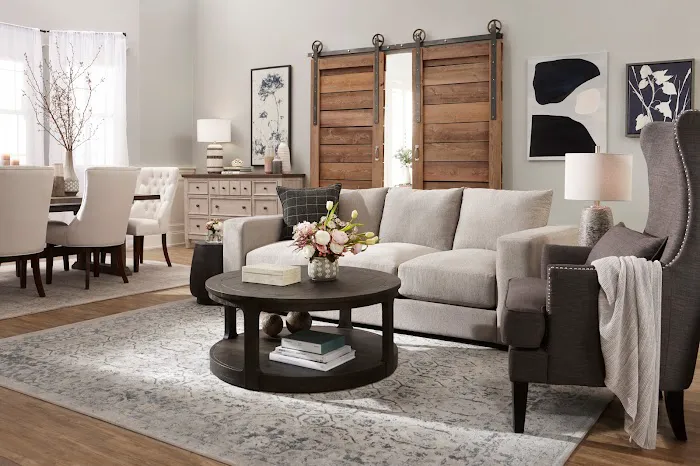 Raymour & Flanigan Furniture and Mattress Showroom & Outlet Picture 9