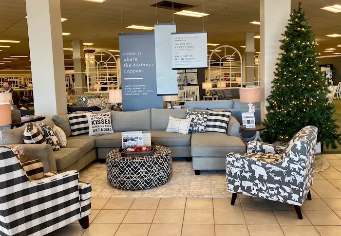 Raymour & Flanigan Furniture and Mattress Store Picture 5