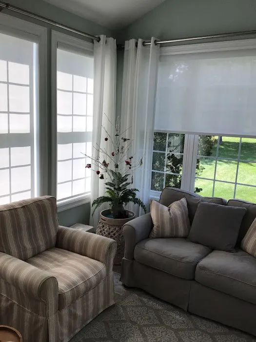 Warren's Paint & Decorating Picture 7