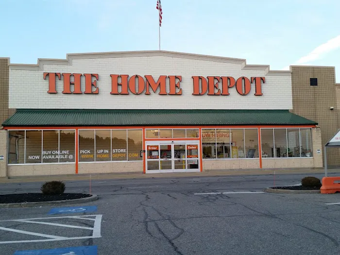 The Home Depot Picture 2