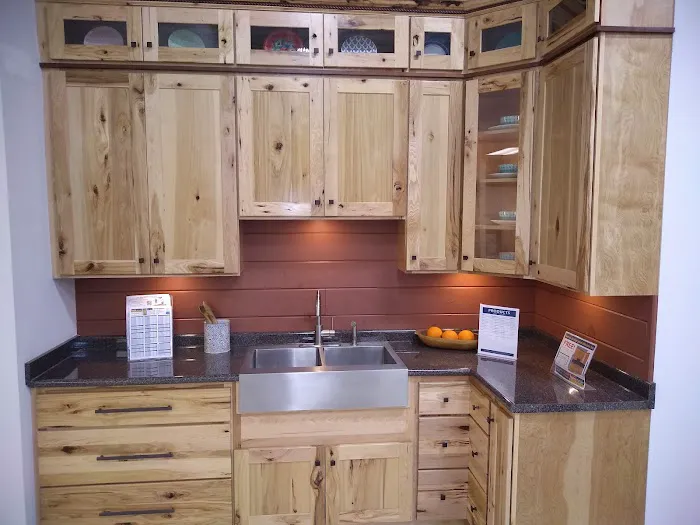 Home Outlet Picture 7