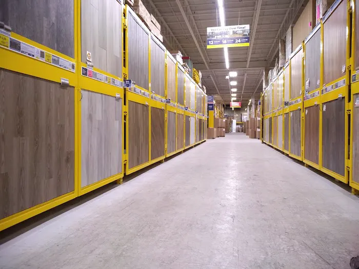 Home Outlet Picture 5