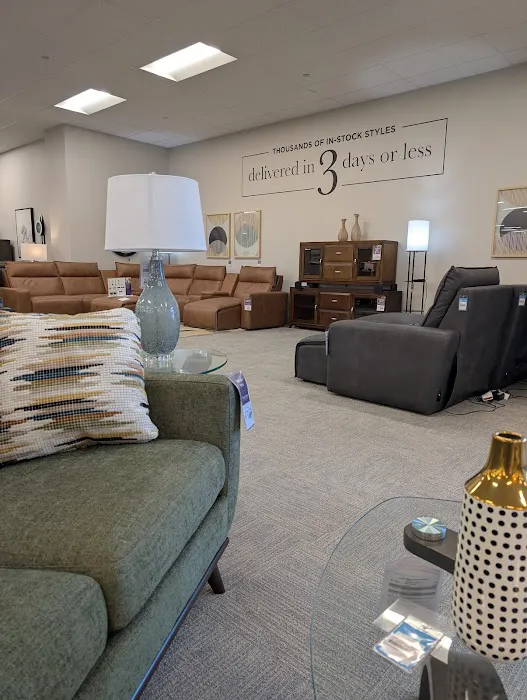 Raymour & Flanigan Furniture and Mattress Store Picture 2