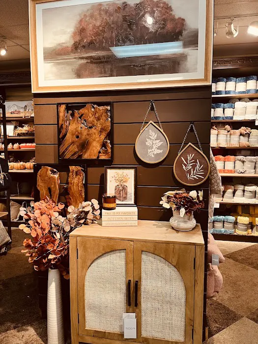 Kirkland's Home Picture 1