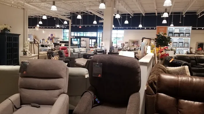 Bob's Discount Furniture and Mattress Store Picture 2