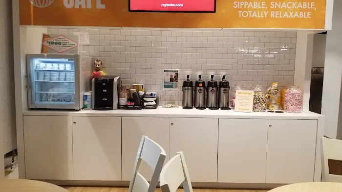 Bob's Discount Furniture and Mattress Store Picture 1