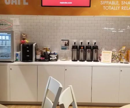 Bob's Discount Furniture and Mattress Store