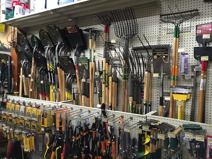 Easton Hardware & Floor Covering Picture 8