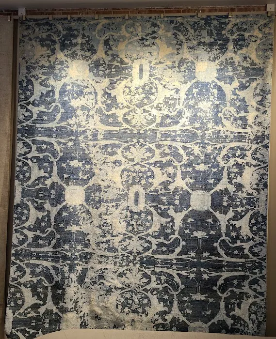 Loominous Rugs Picture 1