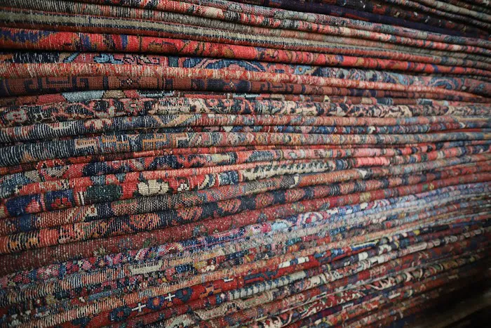 Loominous Rugs Picture 3