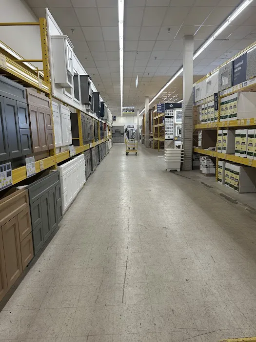 Home Outlet Picture 10