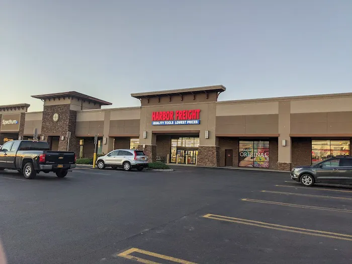 Harbor Freight Picture 3