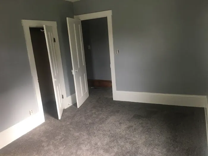 DeGol Carpet Picture 2