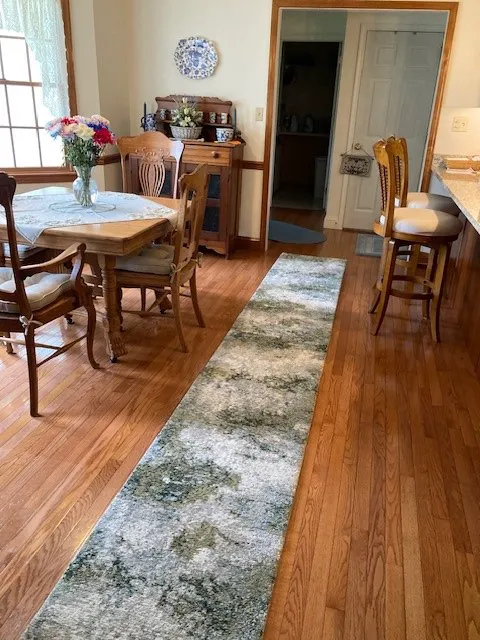 Shorely Beautiful Picture 1