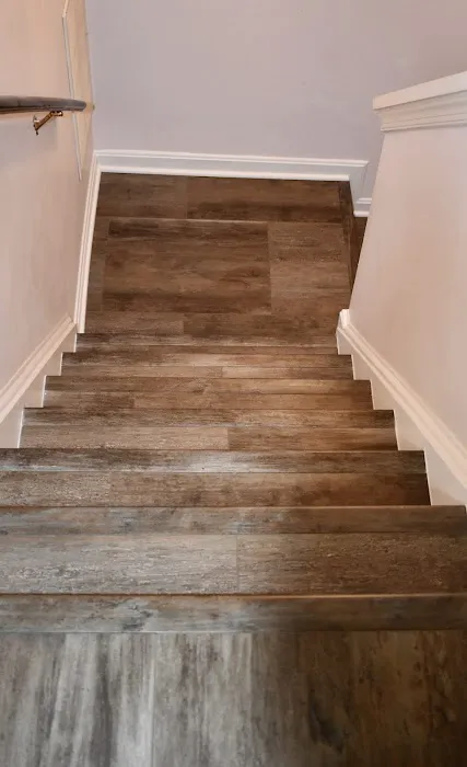 Ultimate Flooring Design Center Picture 1